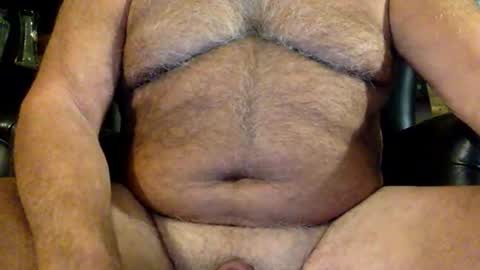 giutomma930394 online show from November 2025 11:03:01 PM