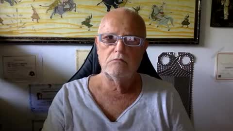 giutomma930394 online show from May 2026 09:39:01 AM