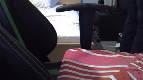 Snapshot of gk1978768629 chatting on January 2025 09:18:01 PM big cock baby online show from January 2025 09:18:01 PM