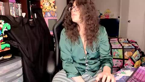 glaceon9 online show from February 2026 03:38:02 PM