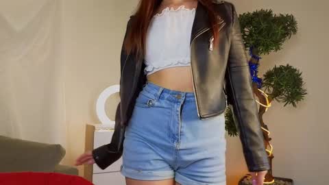 Snapshot of gladysacreman chatting on January 2025 03:09:02 AM Michelle online show from January 2025 03:09:02 AM