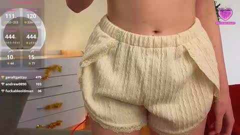 Snapshot of gladysacreman chatting on March 2025 08:21:02 PM Michelle online show from March 2025 08:21:02 PM