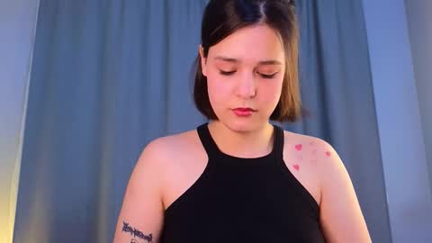 Snapshot of gladysacreman chatting on September 2025 03:32:02 AM Michelle online show from September 2025 03:32:02 AM