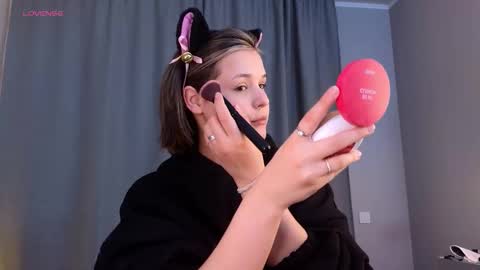 Snapshot of gladysacreman chatting on October 2025 03:05:02 AM Michelle online show from October 2025 03:05:02 AM