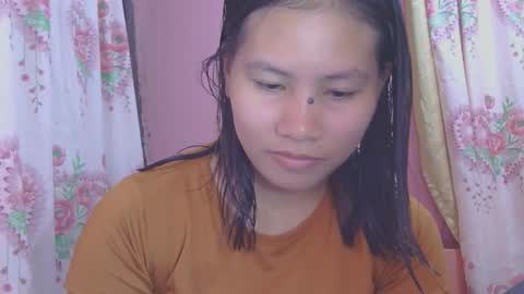 glamgoddess23 online show from October 2025 01:17:01 AM