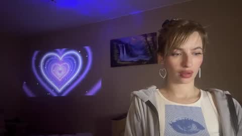 glamour_rogue online show from February 2026 07:32:02 PM