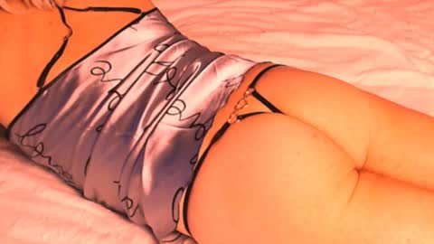 Pauline online show from February 2025 05:40:02 PM