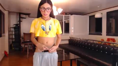 Snapshot of gleiahong chatting on September 2025 12:07:01 PM gleiahong online show from September 2025 12:07:01 PM