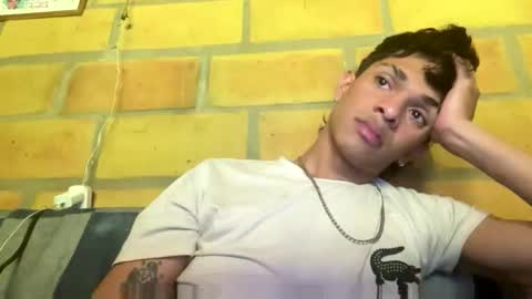 glen_connor_11 online show from February 2026 05:32:01 PM