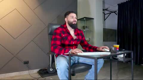 Matthew .. for short call me Matt online show from February 2025 05:19:01 AM