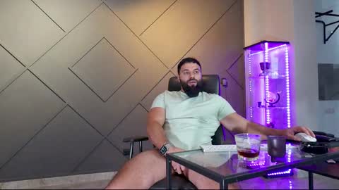 Matthew .. for short call me Matt online show from February 2025 05:42:02 AM