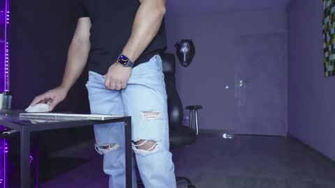 Matthew .. for short call me Matt online show from December 2025 03:57:01 AM