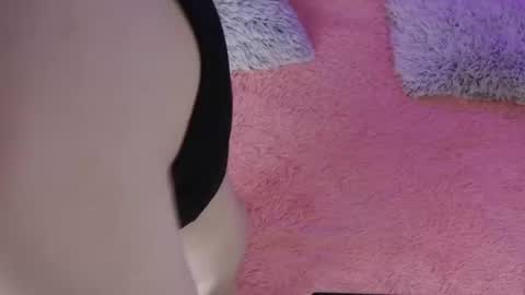 glitchdoll online show from August 2026 09:40:02 PM