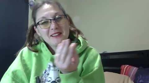 glitchwitchxoxo online show from December 2025 02:39:02 AM