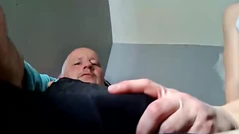 glizzy4u online show from February 2026 03:09:02 PM