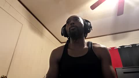 glomightyj online show from May 2026 07:37:02 AM