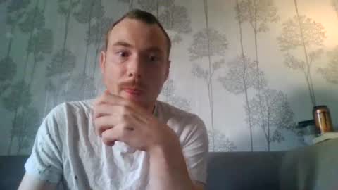 gloomy544481 online show from October 2025 04:35:02 PM