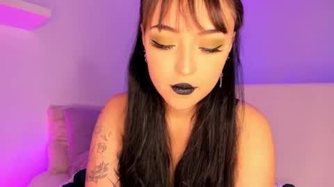 Snapshot of gloomydoll chatting on January 2025 06:38:02 PM Mimi online show from January 2025 06:38:02 PM