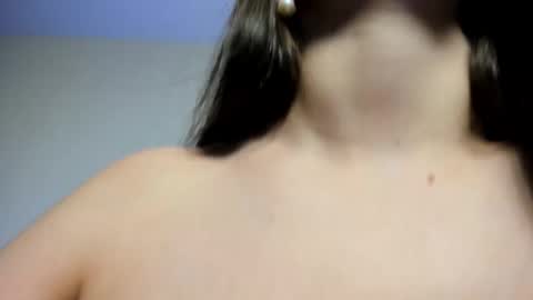 Gloria online show from October 2025 07:58:02 PM