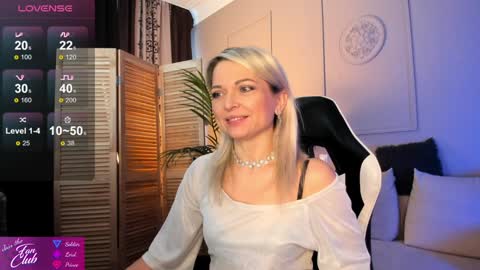 Gloria online show from December 2024 11:07:01 AM