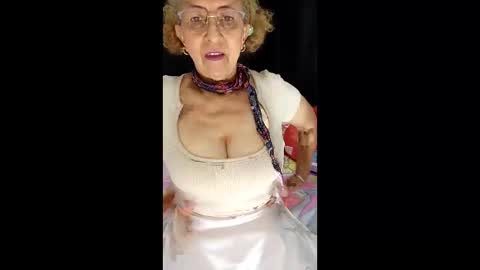 GLORIA INDEPENDENT MODEL online show from April 2026 08:25:02 PM