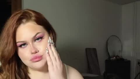 Snapshot of gloria_thomas chatting on May 2026 08:03:01 PM gloria_thomas online show from May 2026 08:03:01 PM