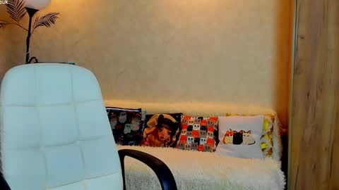 Gloria Wood online show from October 2025 04:19:01 PM