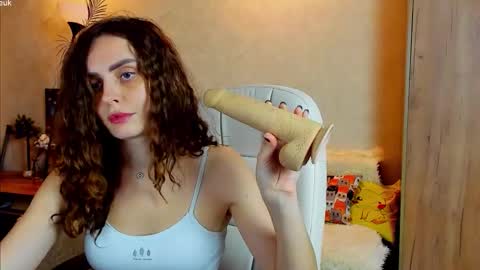 Gloria Wood online show from November 2025 07:12:02 PM