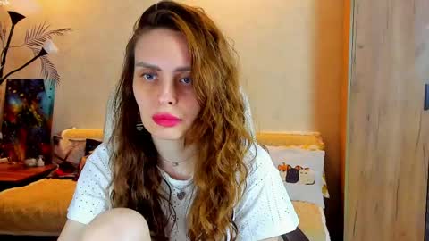 Gloria Wood online show from May 2026 06:15:02 PM