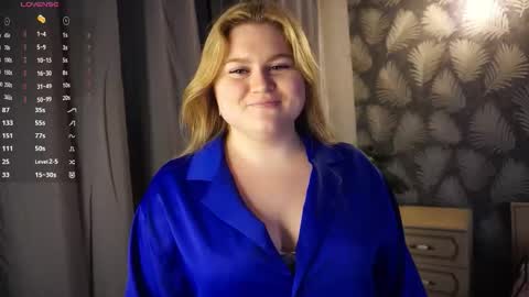 Hello  Our names is Molly and Mia  We will give you unforgettable emotions you will feel our love online show from December 2025 06:57:02 PM