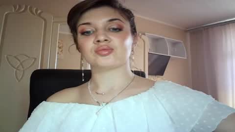 Snapshot of gloriashine chatting on March 2025 10:16:02 AM gloriashine online show from March 2025 10:16:02 AM