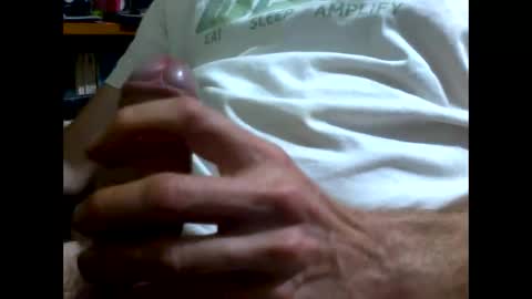 Snapshot of gmjavenger chatting on February 2026 08:33:02 AM PencilDick online show from February 2026 08:33:02 AM