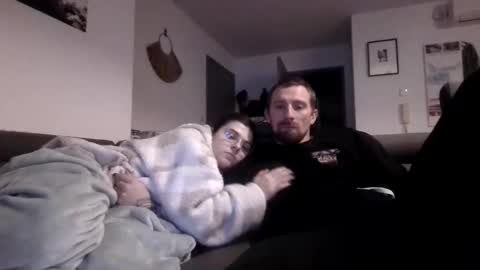 Snapshot of gnl_ chatting on December 2025 08:15:02 PM gnl_ online show from December 2025 08:15:02 PM