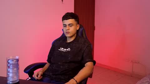 go_santi online show from February 2026 11:06:02 AM