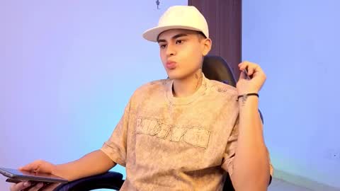 go_santi online show from February 2026 04:04:01 PM