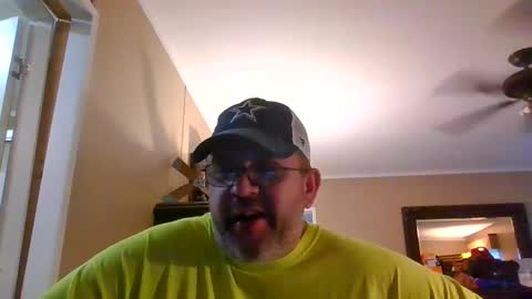 IDKIDCIDGAF online show from October 2025 06:16:02 PM