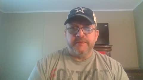 IDKIDCIDGAF online show from April 2026 06:09:01 PM