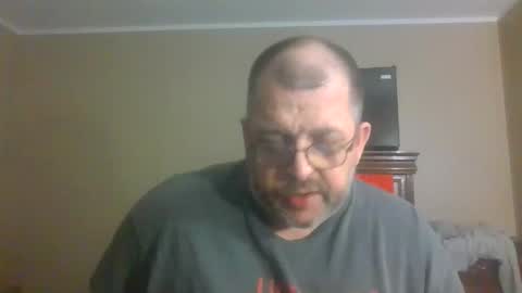 IDKIDCIDGAF online show from April 2026 03:20:01 AM