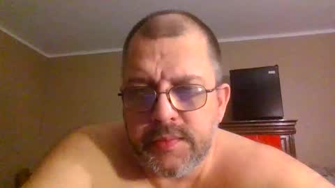 IDKIDCIDGAF online show from April 2026 01:04:01 AM