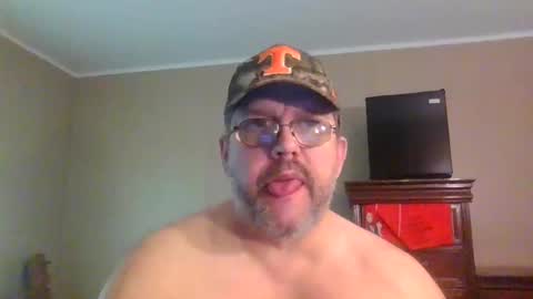 IDKIDCIDGAF online show from May 2026 03:41:02 PM