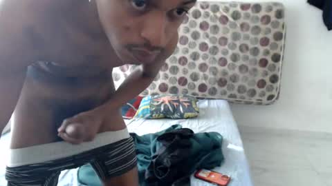 god_chinolatino online show from June 2026 01:31:01 PM