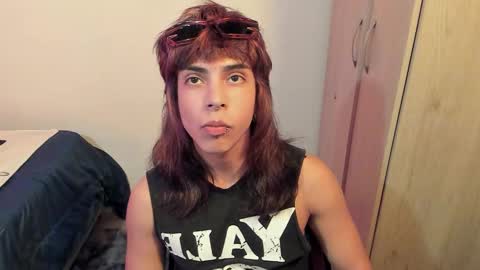 Snapshot of god_dereck chatting on February 2026 05:05:02 PM god_dereck online show from February 2026 05:05:02 PM