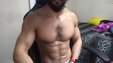 god hunkules online show from February 2025 07:31:02 PM