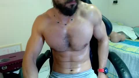 god hunkules online show from May 2026 05:10:02 PM