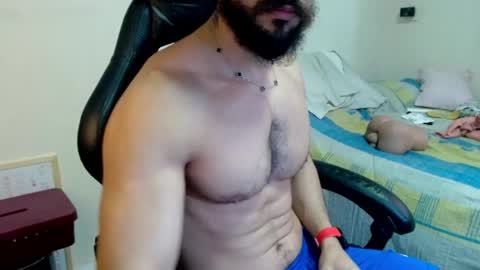 god hunkules online show from May 2026 04:15:01 PM