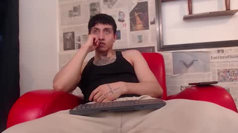 Snapshot of god_of_olympus1 chatting on December 2025 09:31:02 PM steven online show from December 2025 09:31:02 PM