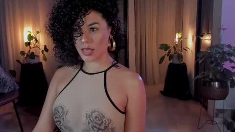 Snapshot of goddes_helena chatting on July 2026 10:38:01 PM Elena online show from July 2026 10:38:01 PM