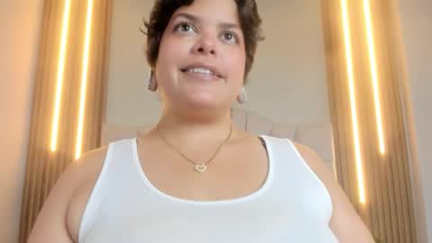 Snapshot of goddess_arethaozz chatting on March 2026 04:24:02 PM Aretha online show from March 2026 04:24:02 PM