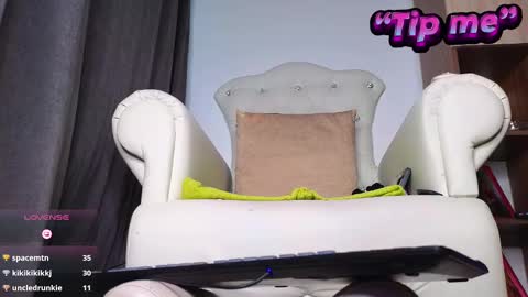 Mrs. Isabella online show from January 2025 10:17:01 AM