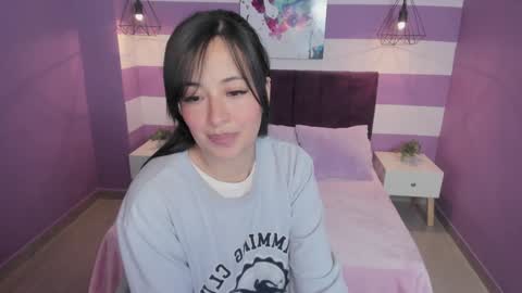 M A R T I N A  online show from December 2024 12:09:02 AM